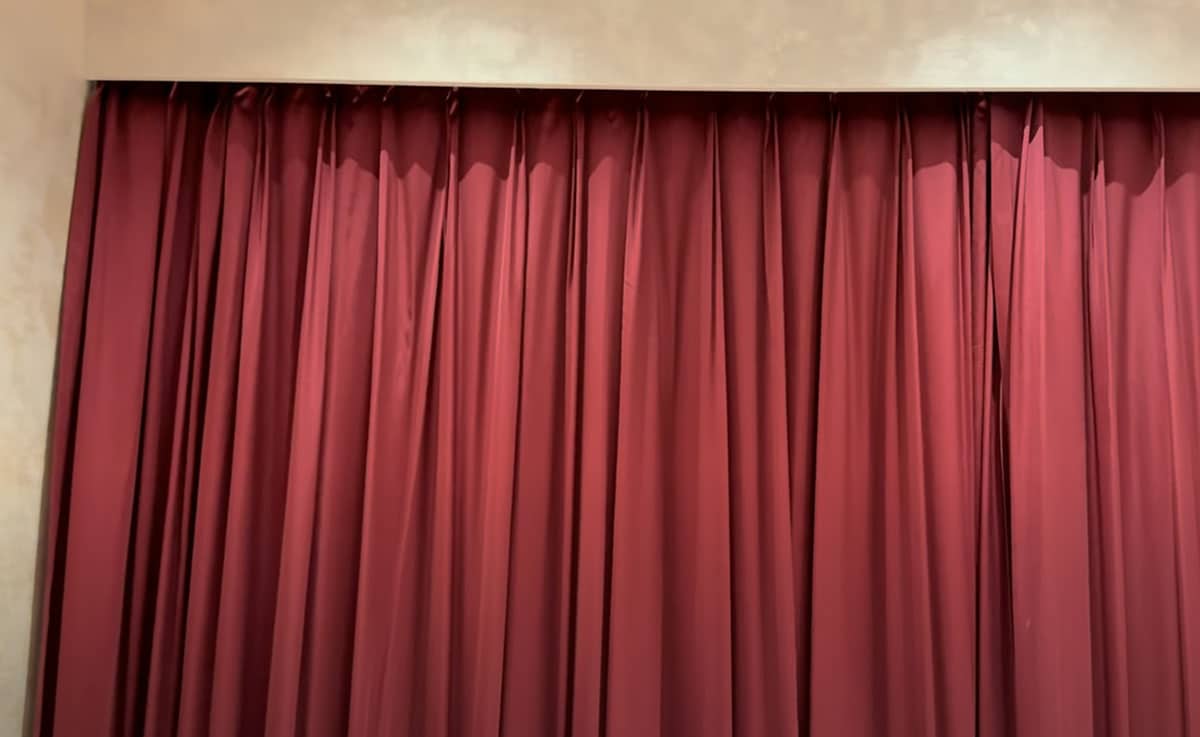 Red Curtains Singapore